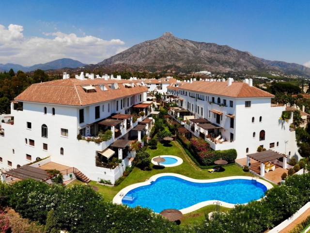 Apartment, The Golden Mile, R5272357