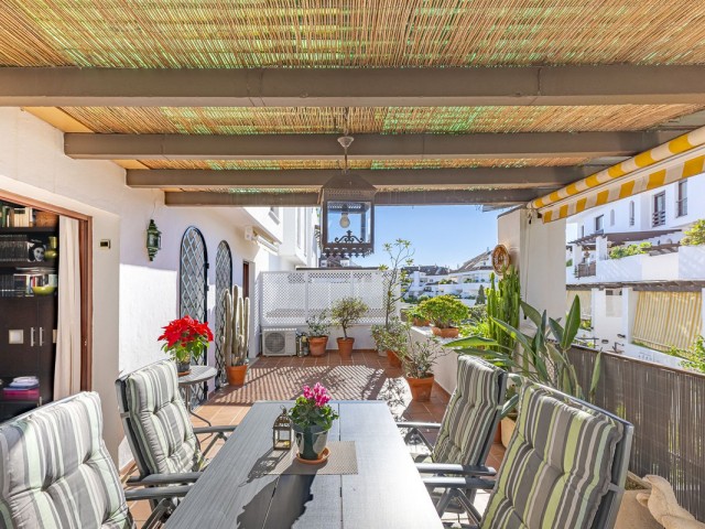 Apartment, The Golden Mile, R5272357