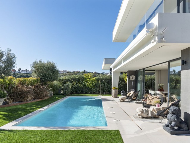 3 Makuuhuoneen Huvila Manilva