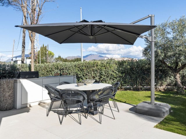 3 Makuuhuoneen Huvila Manilva