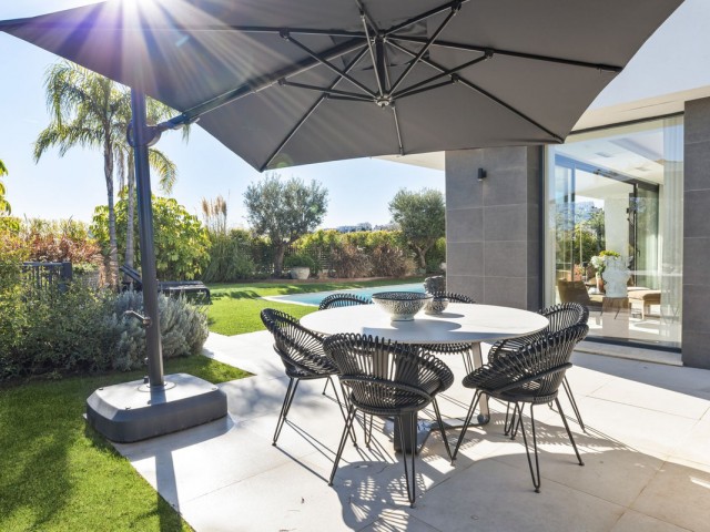 3 Makuuhuoneen Huvila Manilva