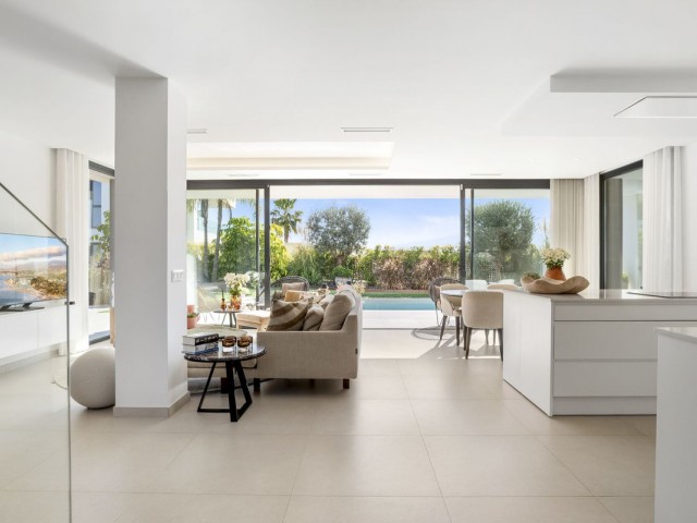 3 Makuuhuoneen Huvila Manilva