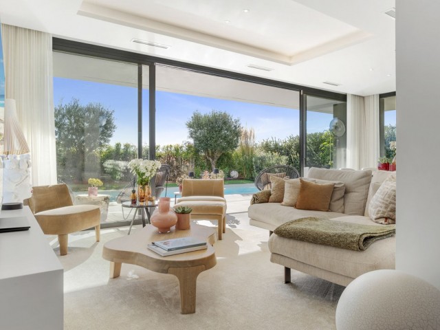 3 Makuuhuoneen Huvila Manilva