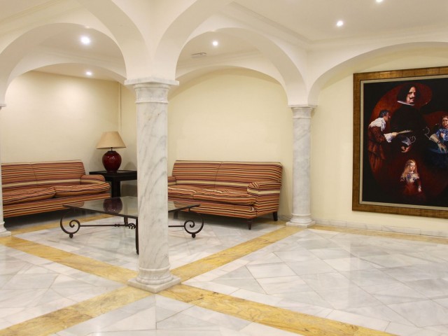 4 Soveroms Leilighet i Nueva Andalucía