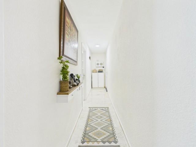 2 Bedrooms Apartment in Estepona