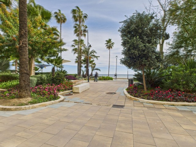 2 Bedrooms Apartment in Estepona