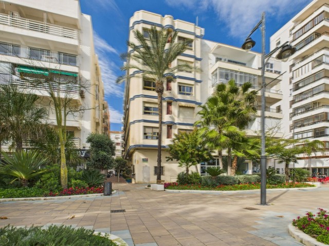 2 Bedrooms Apartment in Estepona