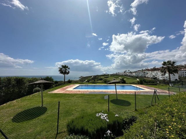 Apartamento con 2 Dormitorios  en La Alcaidesa