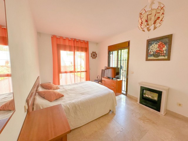 Apartamento con 2 Dormitorios  en La Alcaidesa