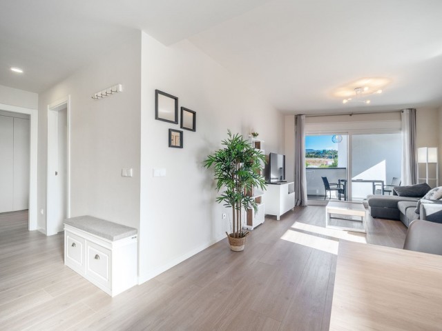 2 Bedrooms Apartment in Estepona