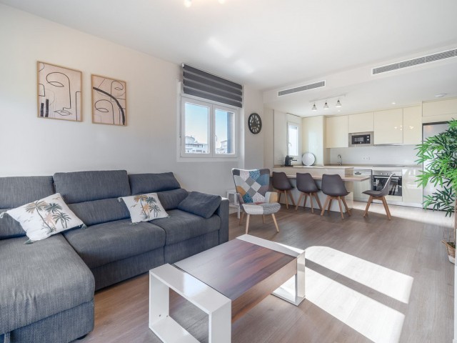 Apartment, Estepona, R5287705