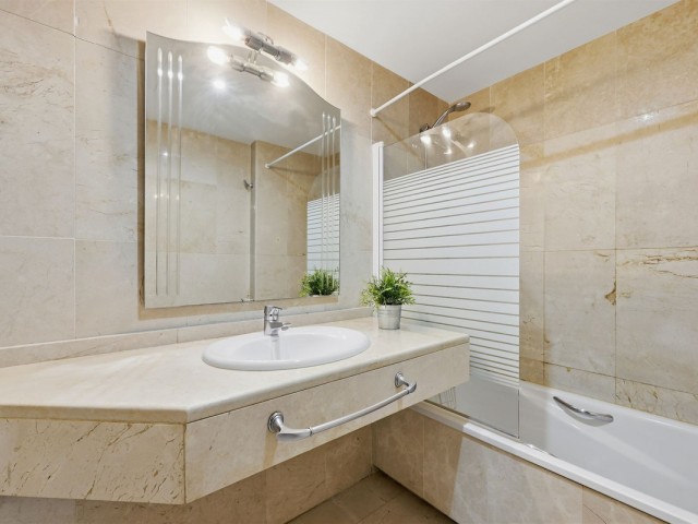 1 Bedrooms Apartment in Marbella