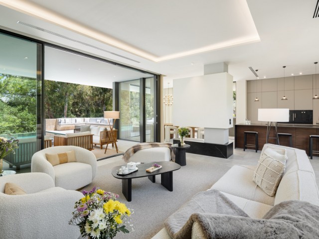 5 Makuuhuoneen Huvila Nueva Andalucía