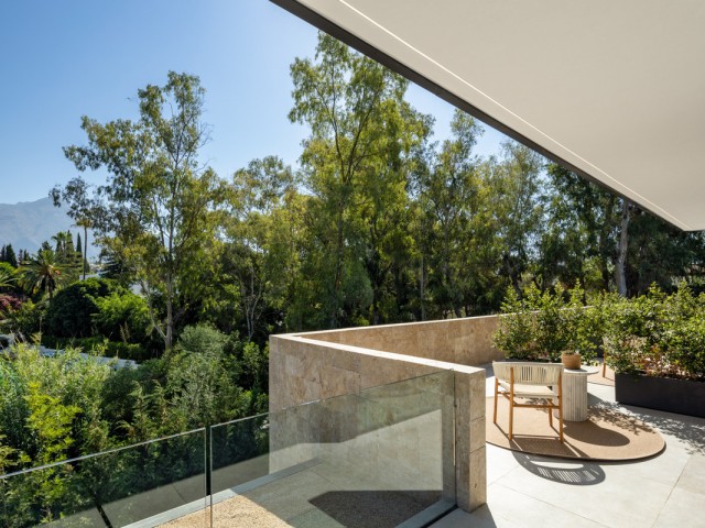 5 Makuuhuoneen Huvila Nueva Andalucía