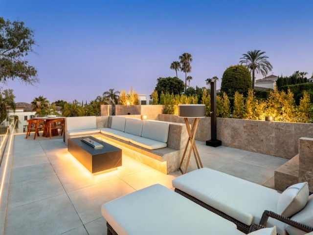 5 Makuuhuoneen Huvila Nueva Andalucía