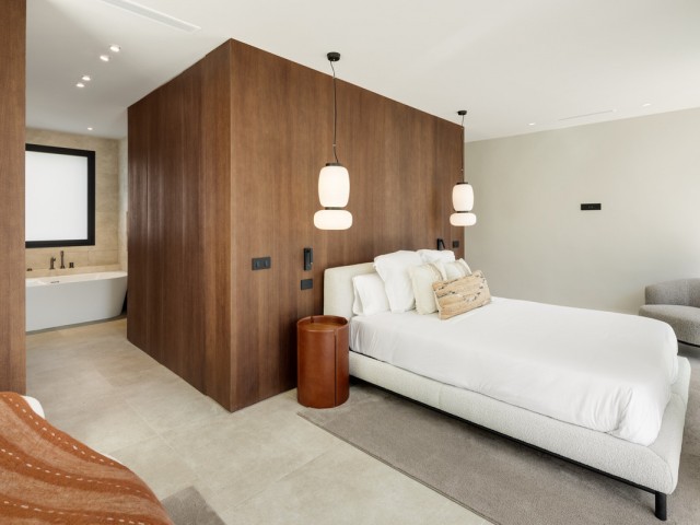 5 Schlafzimmer Villa in Nueva Andalucía