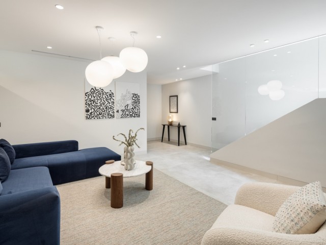 5 Schlafzimmer Villa in Nueva Andalucía