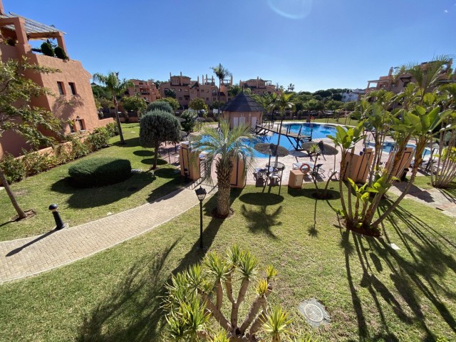 Apartment, Hacienda del Sol, R5223202