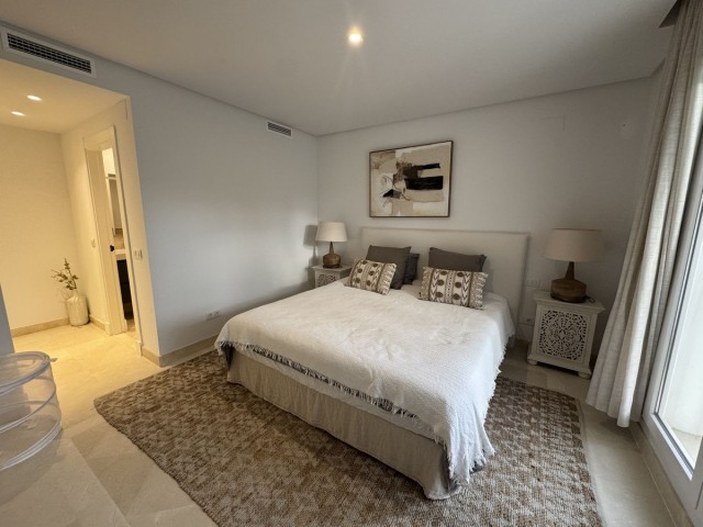 Apartment, Aloha, R5286028