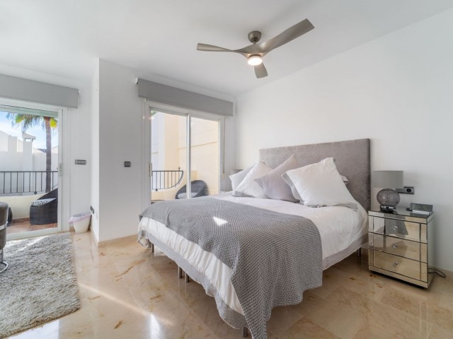 Villa con 4 Dormitorios  en Costabella