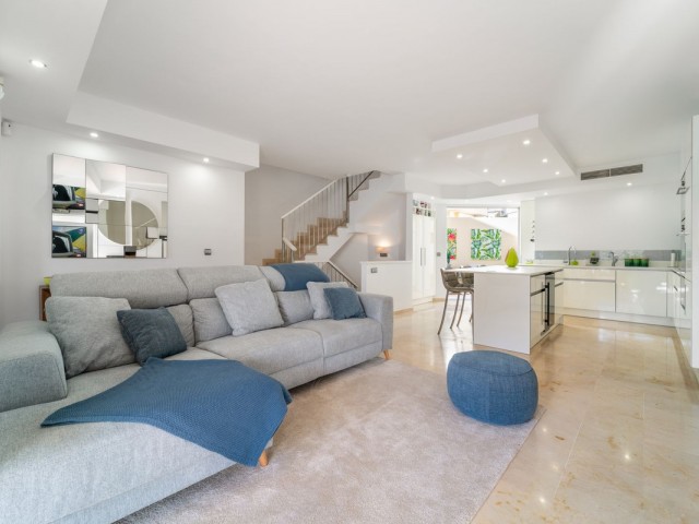 4 Makuuhuoneen Huvila Costabella