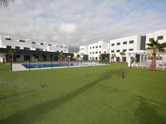 2 Bedrooms Apartment in Estepona