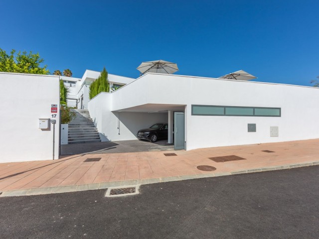 4 Soveroms Villa i La Duquesa
