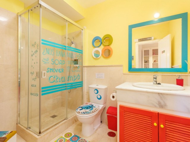 4 Bedrooms Villa in Riviera del Sol