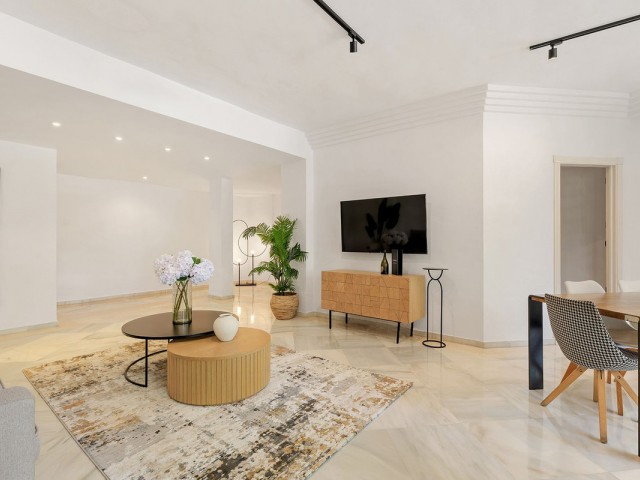 Appartement avec 3 Chambres  à Nueva Andalucía