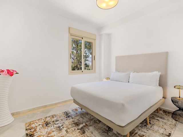 Appartement avec 3 Chambres  à Nueva Andalucía