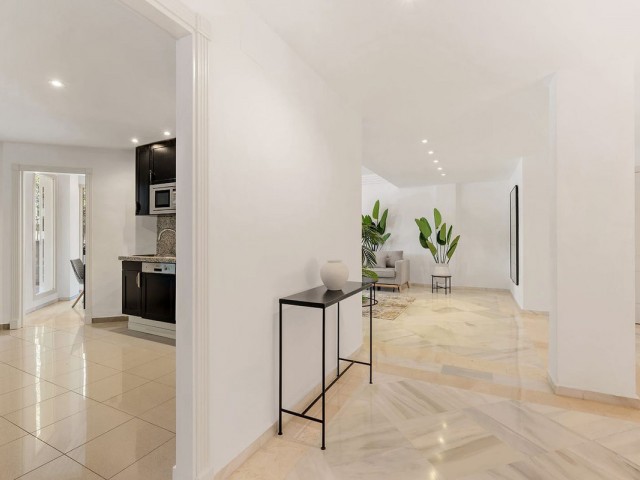 Appartement avec 3 Chambres  à Nueva Andalucía