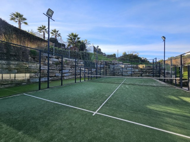 Penthouse avec 3 Chambres  à Selwo