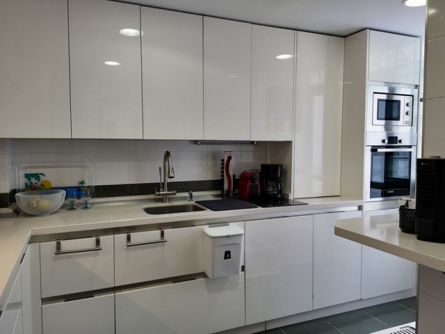 3 Makuuhuoneen Huoneisto El Pinillo