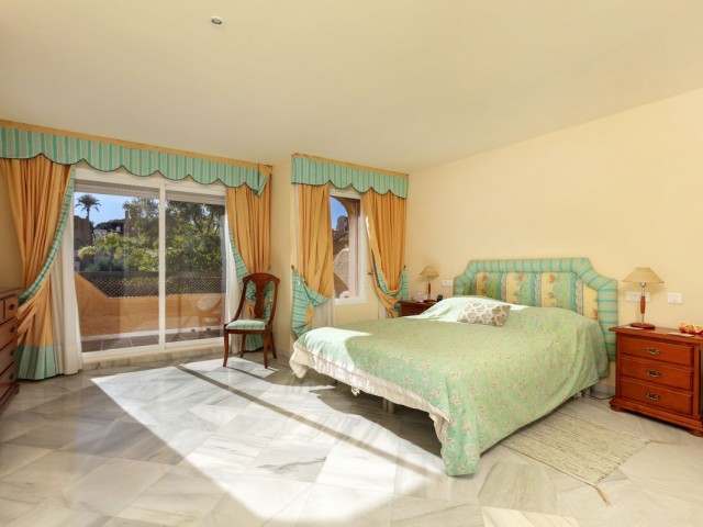 3 Schlafzimmer Reihenhaus in Nueva Andalucía