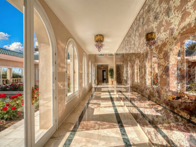 10 Schlafzimmer Villa in Río Real