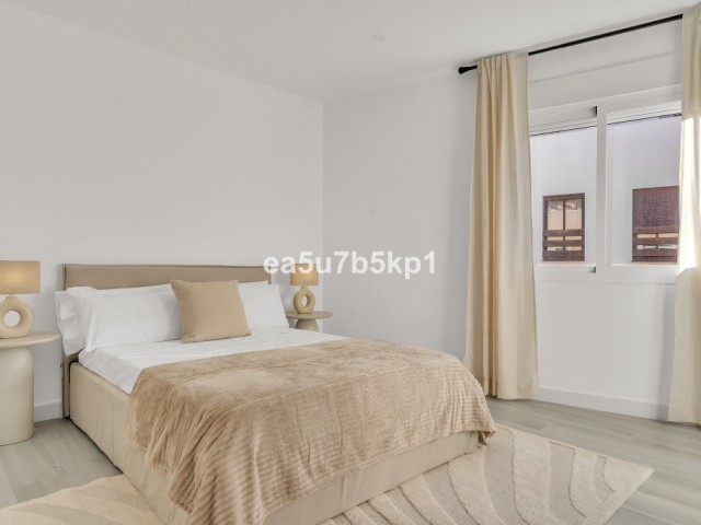 3 Bedrooms Apartment in Nueva Andalucía
