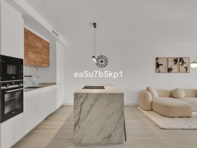 3 Bedrooms Apartment in Nueva Andalucía