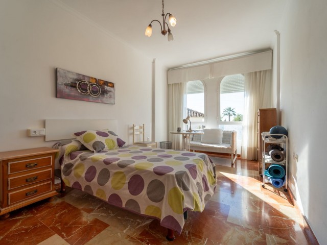 5 Slaapkamer Rijtjeshuis in Marbella