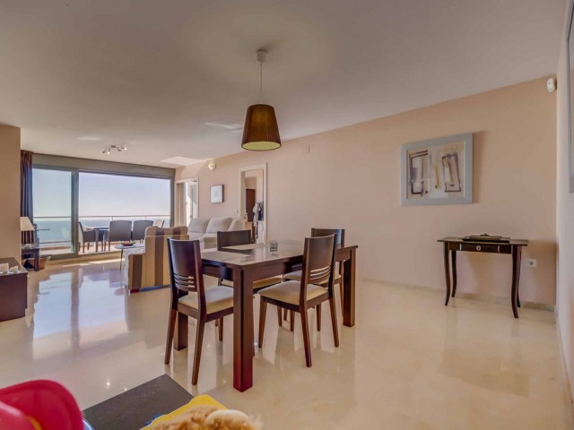2 Bedrooms Apartment in Calahonda