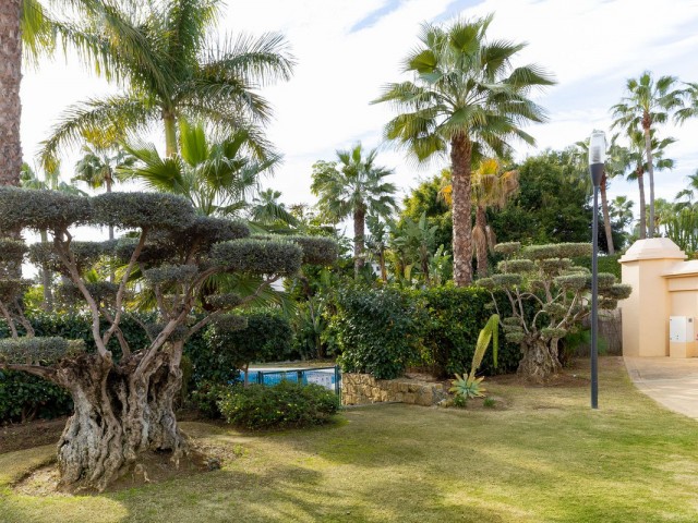 2 Bedrooms Apartment in Puerto Banús