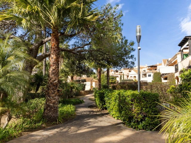 2 Bedrooms Apartment in Puerto Banús