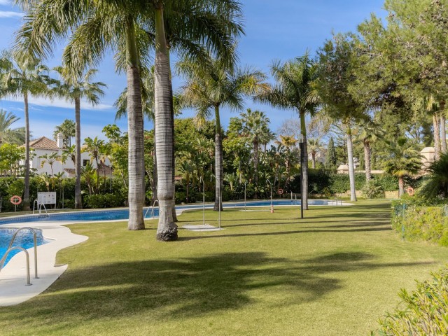 2 Bedrooms Apartment in Puerto Banús