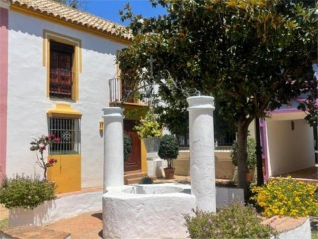 Maison mitoyenne avec 2 Chambres  à Guadalmina Baja