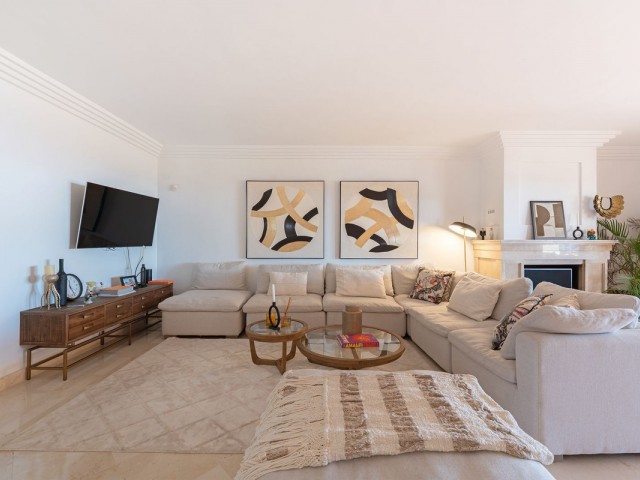 3 Schlafzimmer Apartment in Nueva Andalucía