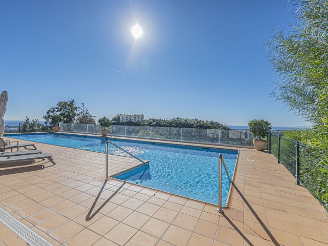 2 Schlafzimmer Apartment in Benahavís