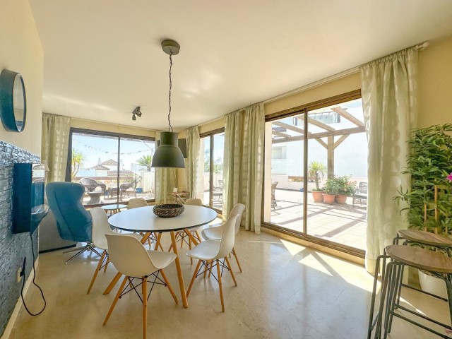 Apartamento con 2 Dormitorios  en La Alcaidesa