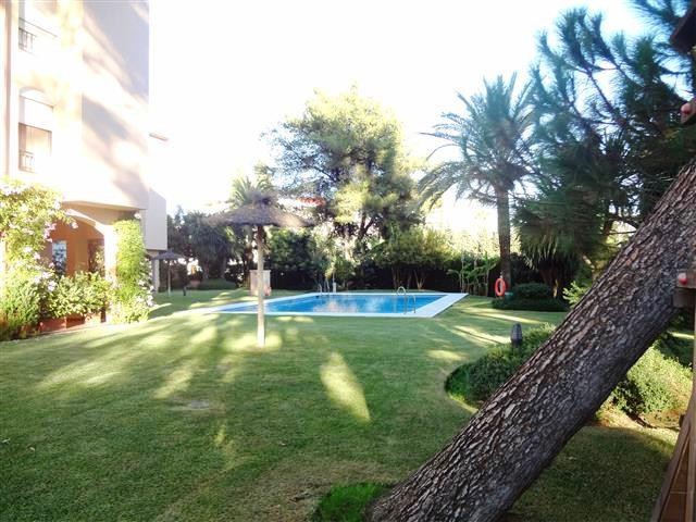 3 Bedrooms Apartment in Nueva Andalucía