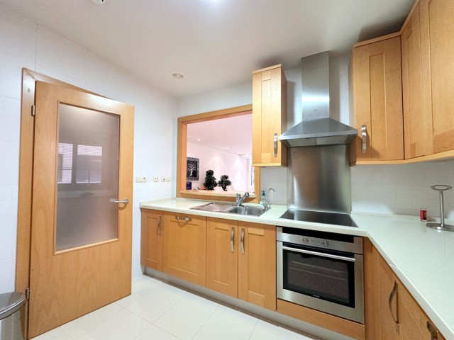 2 Bedrooms Apartment in Puerto Banús