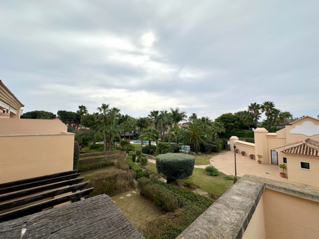 2 Bedrooms Apartment in Puerto Banús