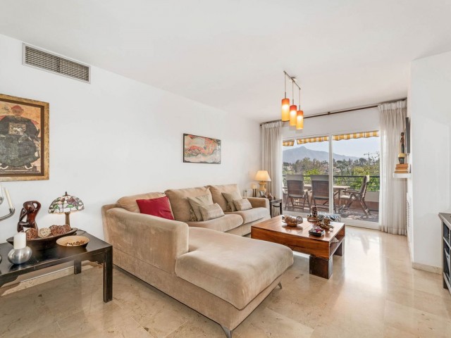 3 Bedrooms Apartment in Guadalmina Alta